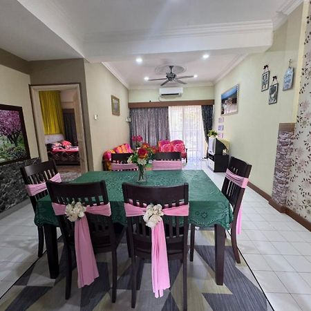 Anitas Place Port Dickson Exterior photo